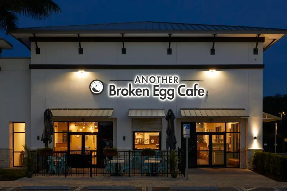 Another Broken Egg Cafe Signs Multi-Unit Agreement to Bring the First Locations to Colorado